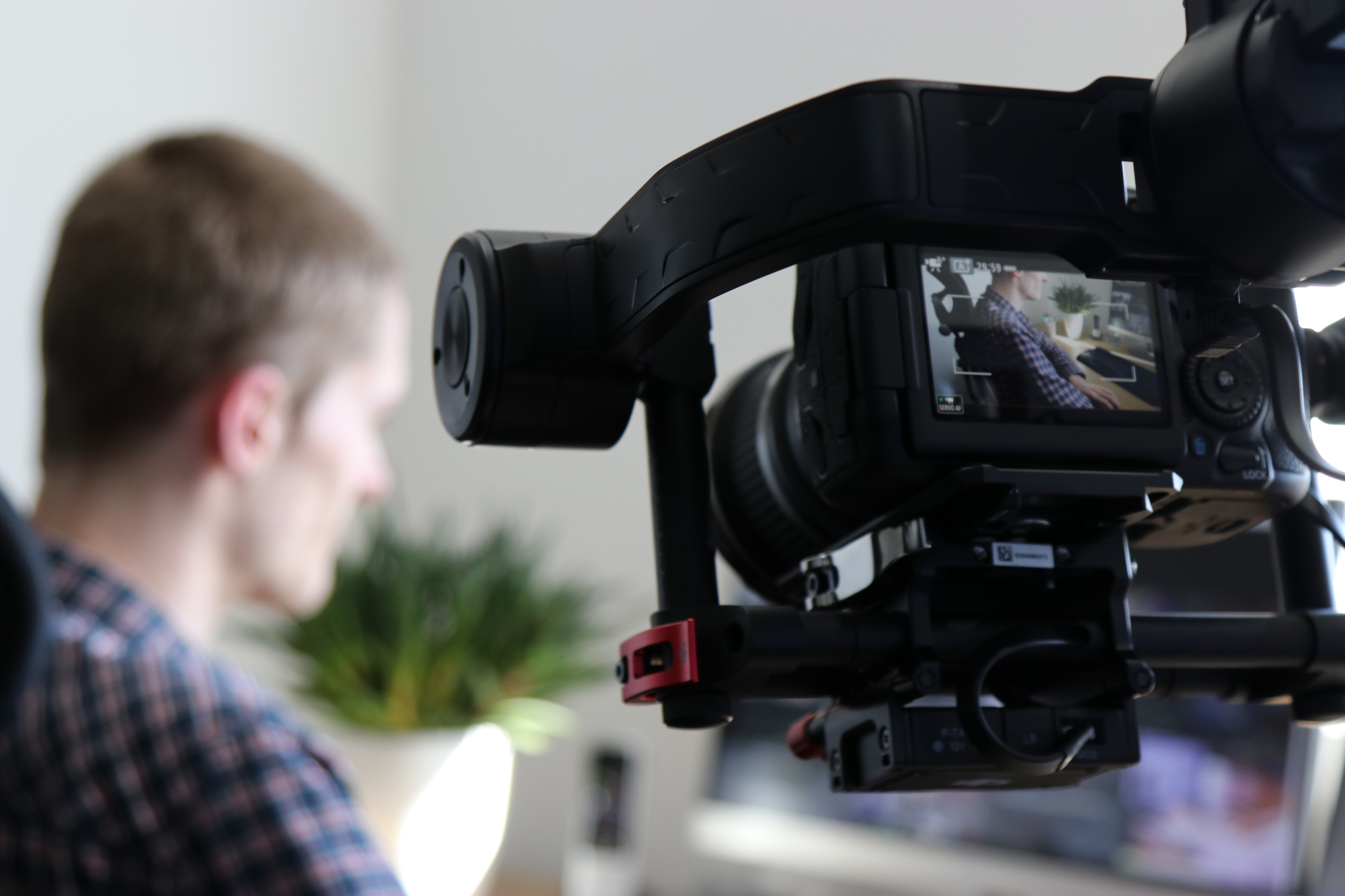 10 Media Interview Tips that Will Set You Apart