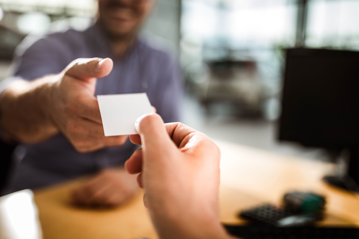 Thinking About NFC Business Cards? Consider These Pros and Cons [2024 Guide]