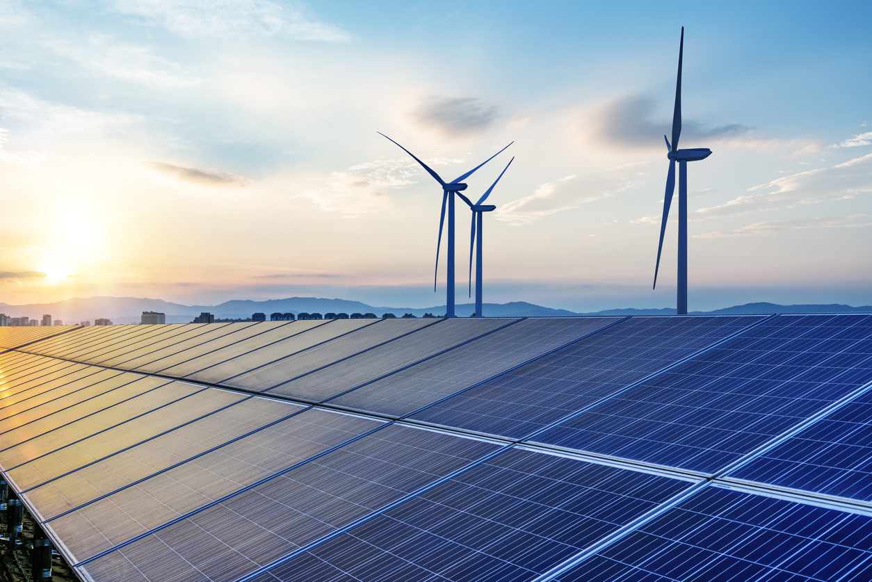 The Role of Utility-Scale Solar in Expanding Renewable Energy
