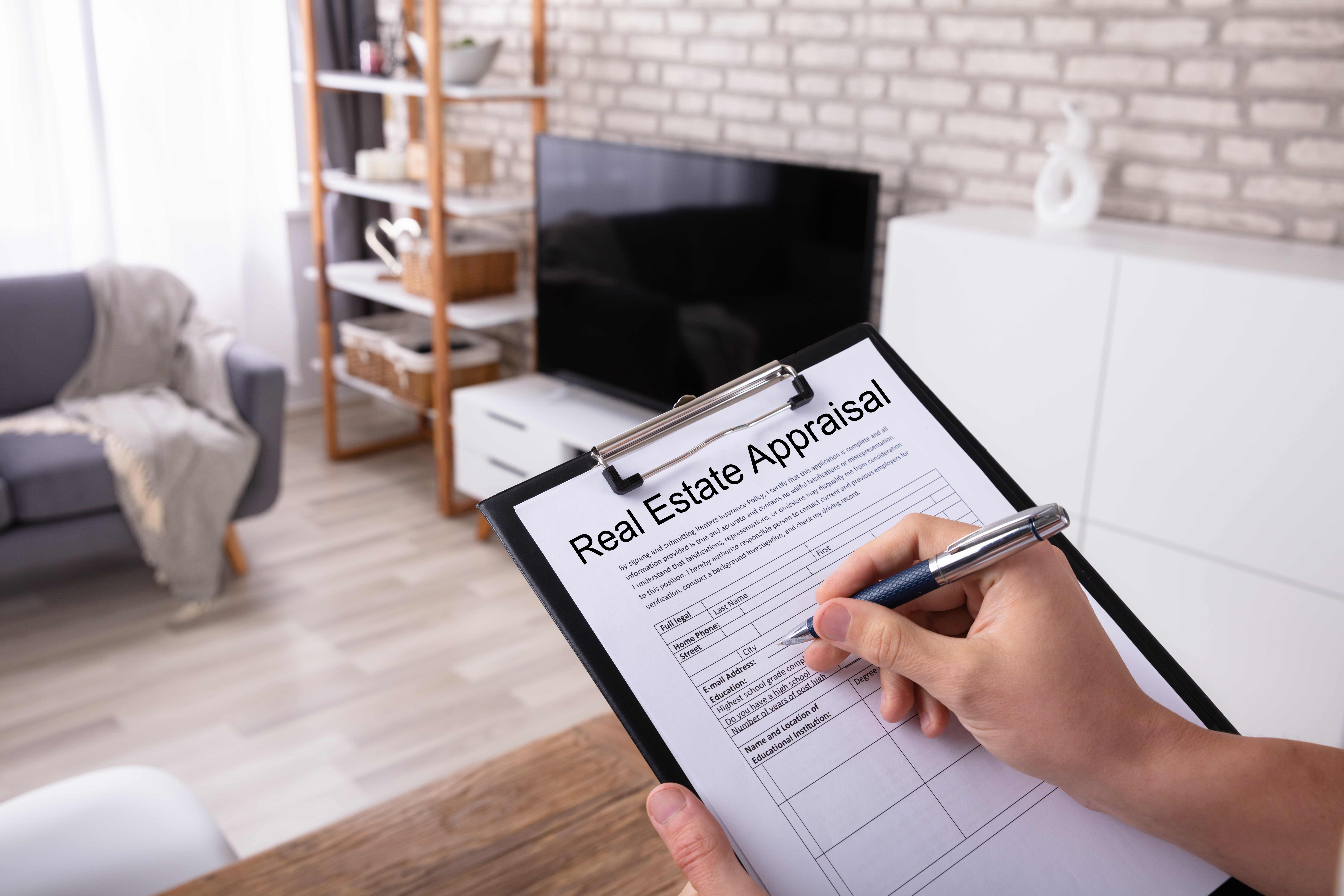 The Basics of a Home Appraisal (+ Free Checklist)