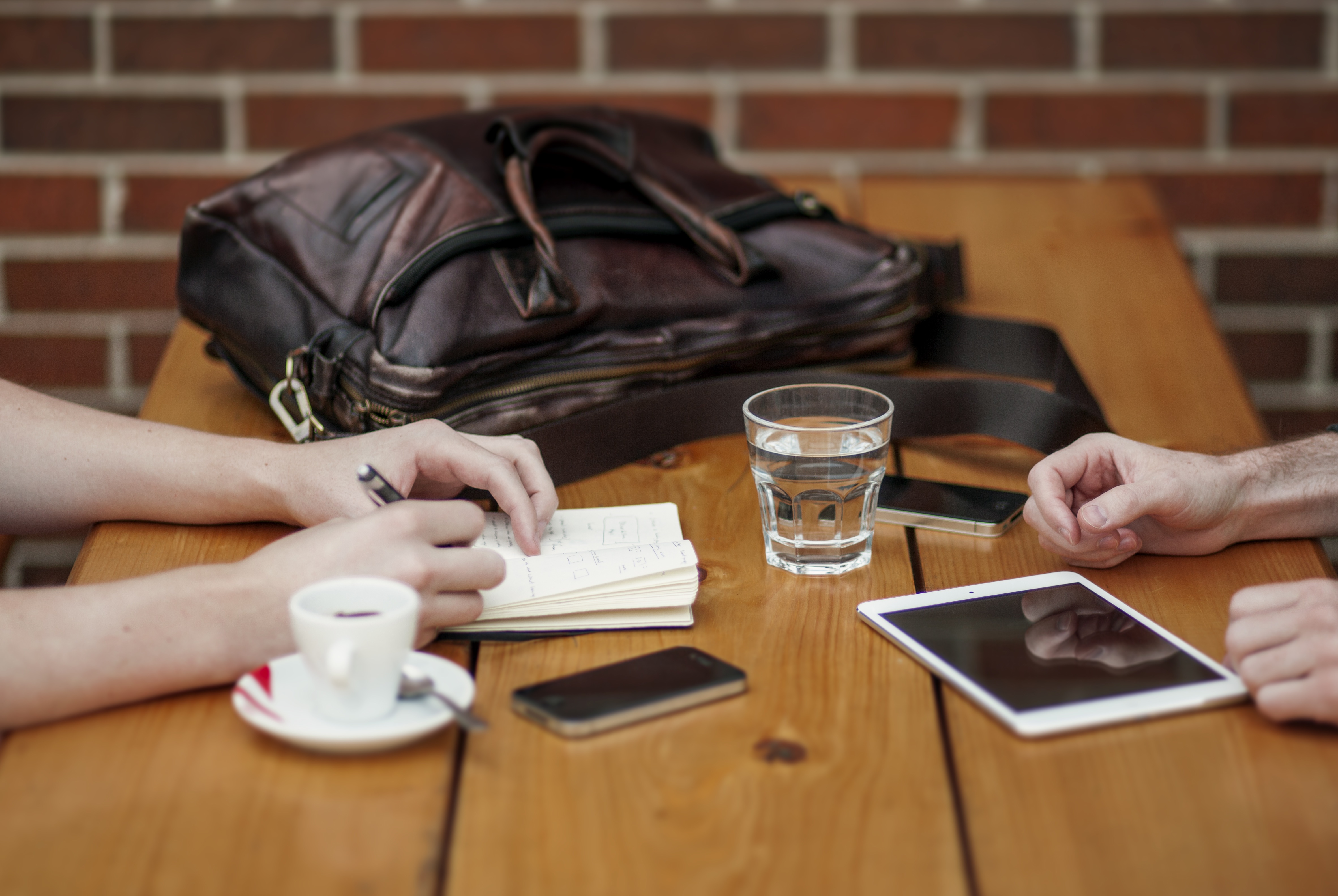 How to Improve Content Marketing with Better Sales Alignment